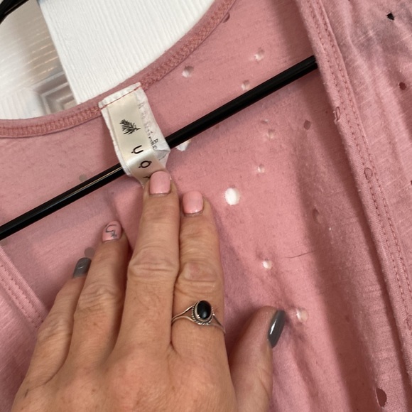 Holey tunic top - Picture 3 of 4